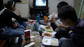 A Look Into The Homes Of China's "Ant Tribe"